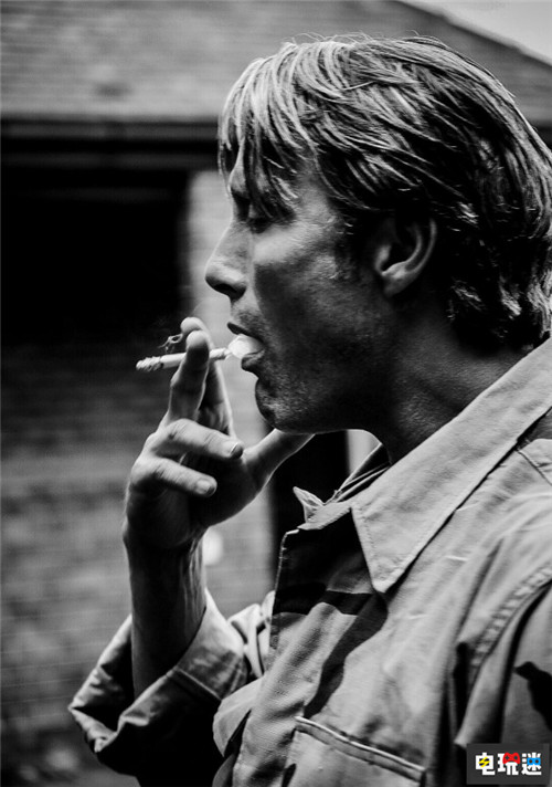 《死亡搁浅》拔叔突然抽烟 小岛秀夫：因为是在太帅 小岛工作室 索尼 PS4 麦斯.米克尔森 小岛秀夫 死亡搁浅 索尼PS  第4张