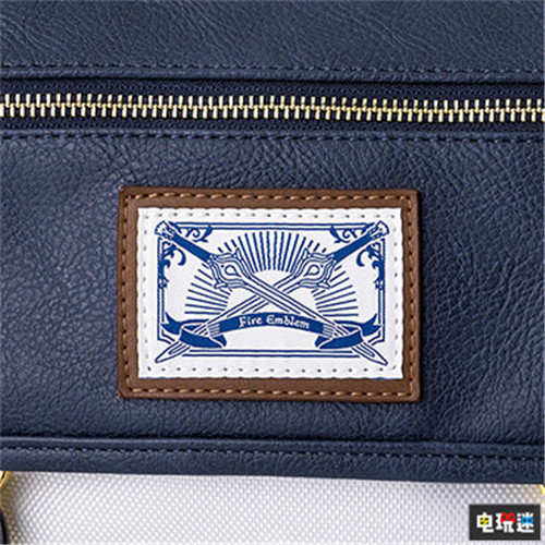 《火焰纹章》推出实用周边腕戴手表 肩背背包 围上围巾 任天堂 Switch 火焰纹章：风花雪月 火焰纹章：觉醒 火焰纹章：苍之轨迹 SuperGroupies 周边 火焰纹章 任天堂SWITCH  第12张