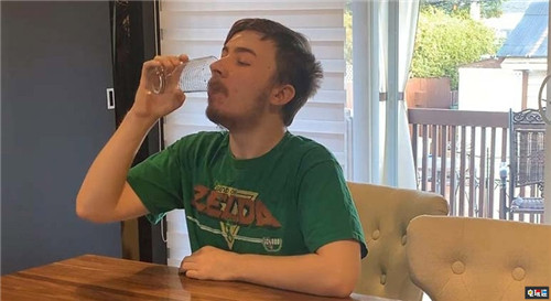 Steam奇葩《卖一份喝一杯水》被下架 V社称互动性太差 卖一份喝一杯水 Steam STEAM/Epic  第2张