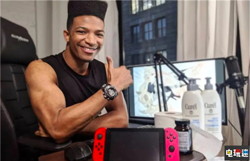 任天堂因版权问题制止粉丝制作已逝主播Etika主题NS手柄 Switch Joy Con Etika 任天堂 任天堂SWITCH  第1张